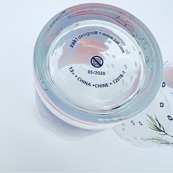 Peanuts Snoopy Linus Charlie Brown Set Of 2 Glassware Cup NIB - Picture 10 of 12